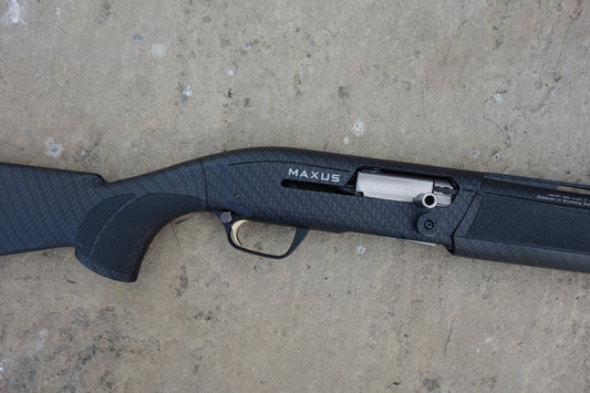 Browning Maxus Sporting Black Carbon