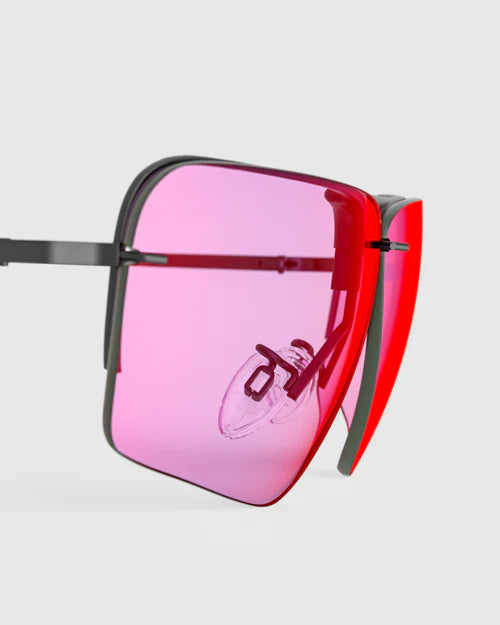Ranger Edge Lens sunglasses featuring pink lenses, designed with RIACT A.I & Claysight technology for enhanced vision.