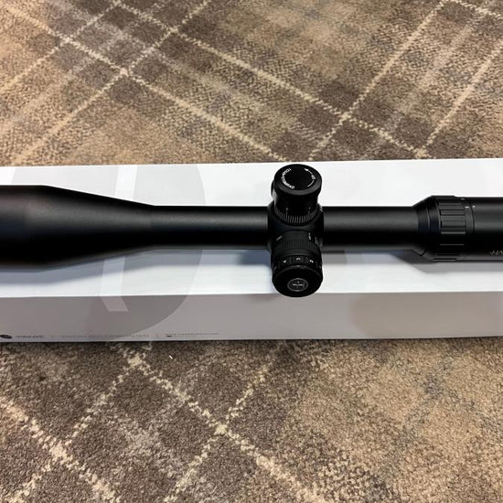 Hawke Vantage 30 WA SF IR 6-24x50 Rifle Scope featuring a black design, side parallax, and illuminated reticle on a white box.