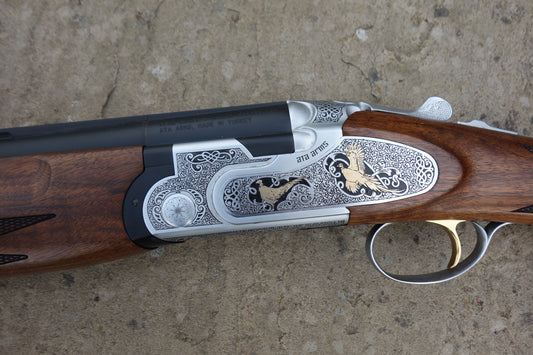 Elegant Gold Sporting