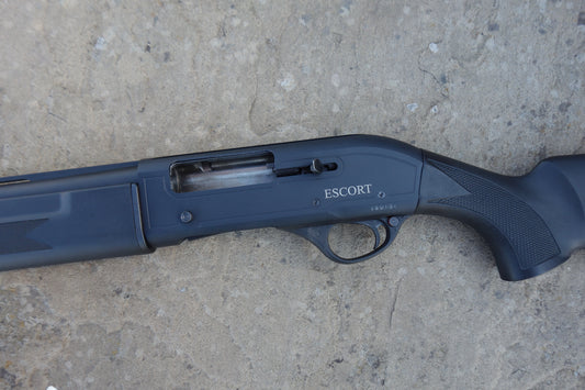 Escort Black Synthetic LH