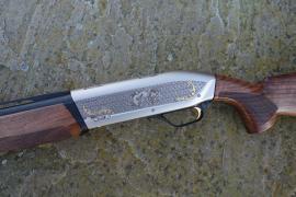 Browning Maxus 2 Ultimate Gold Ducks Image 2